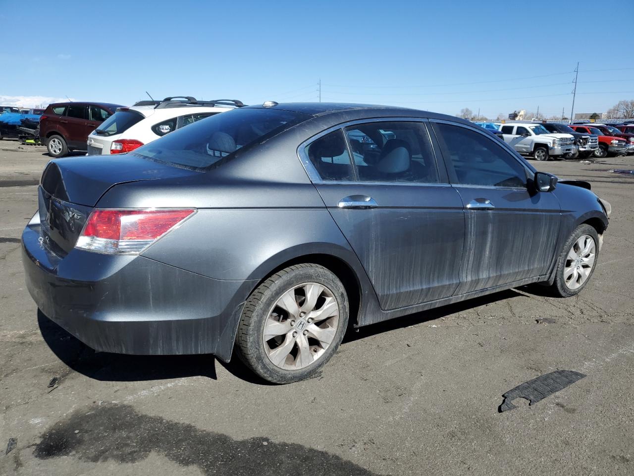 2009 Honda Accord - Image 3