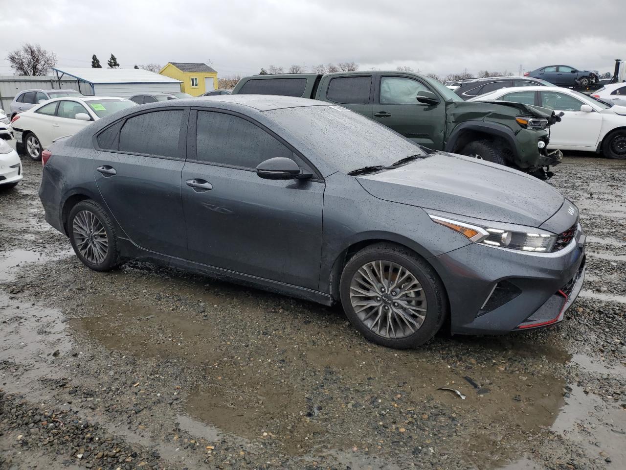 2024 Kia Forte - Image 4