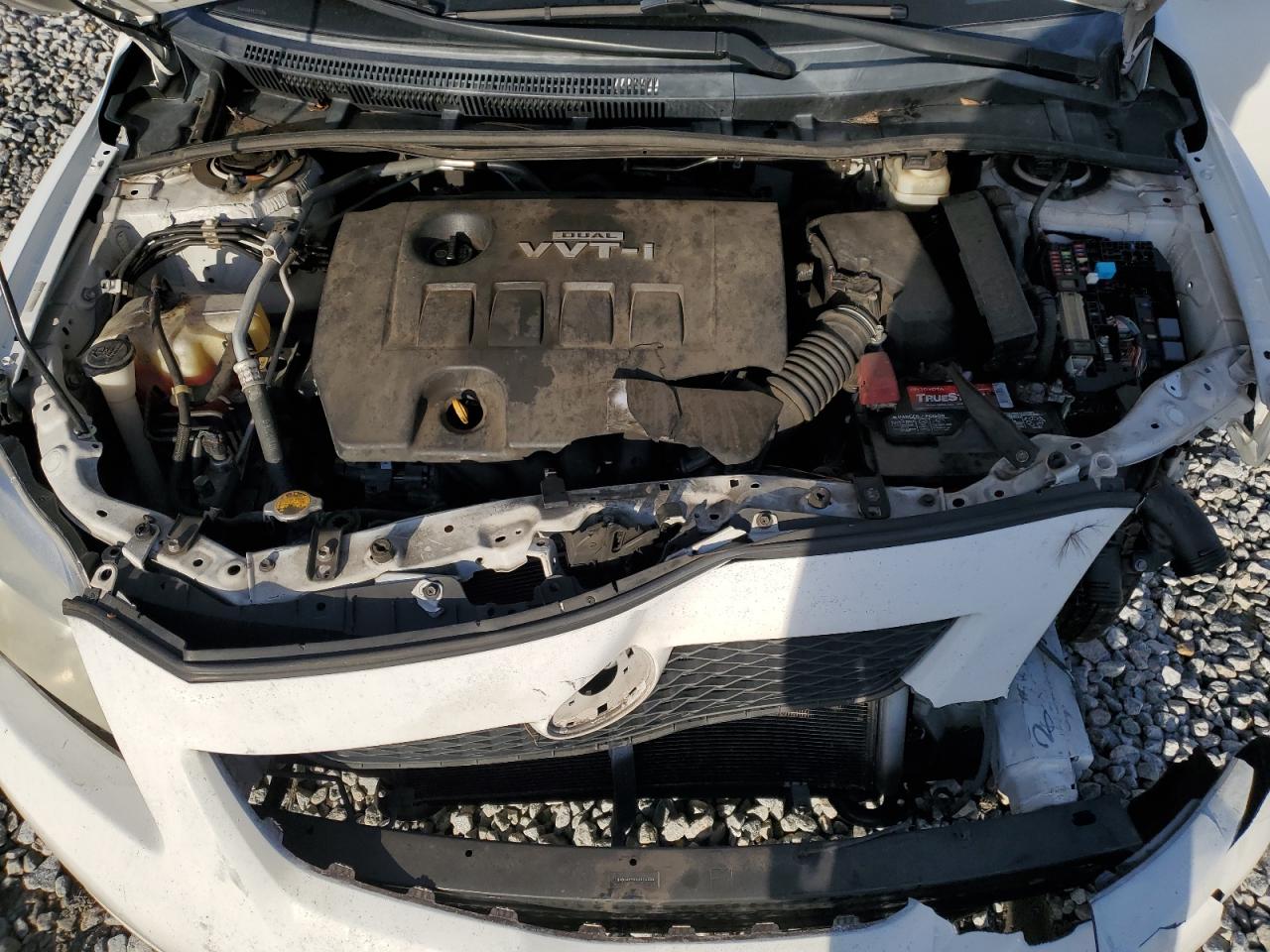 2010 Toyota Corolla - Image 11