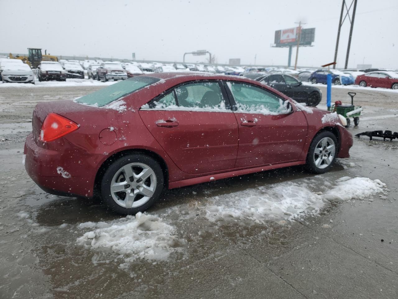 2010 Pontiac G6 - Image 3