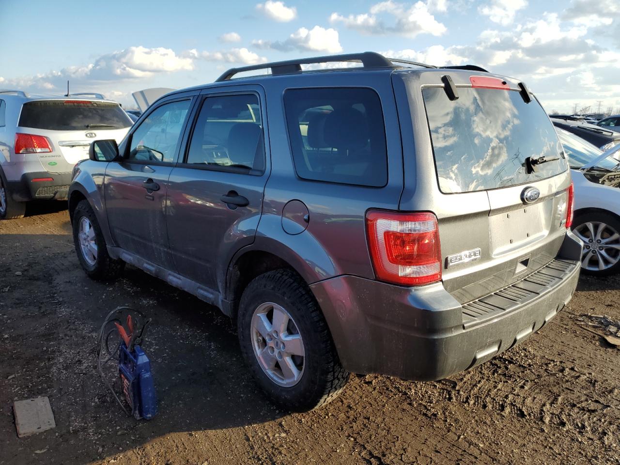 2010 Ford Escape - Image 2