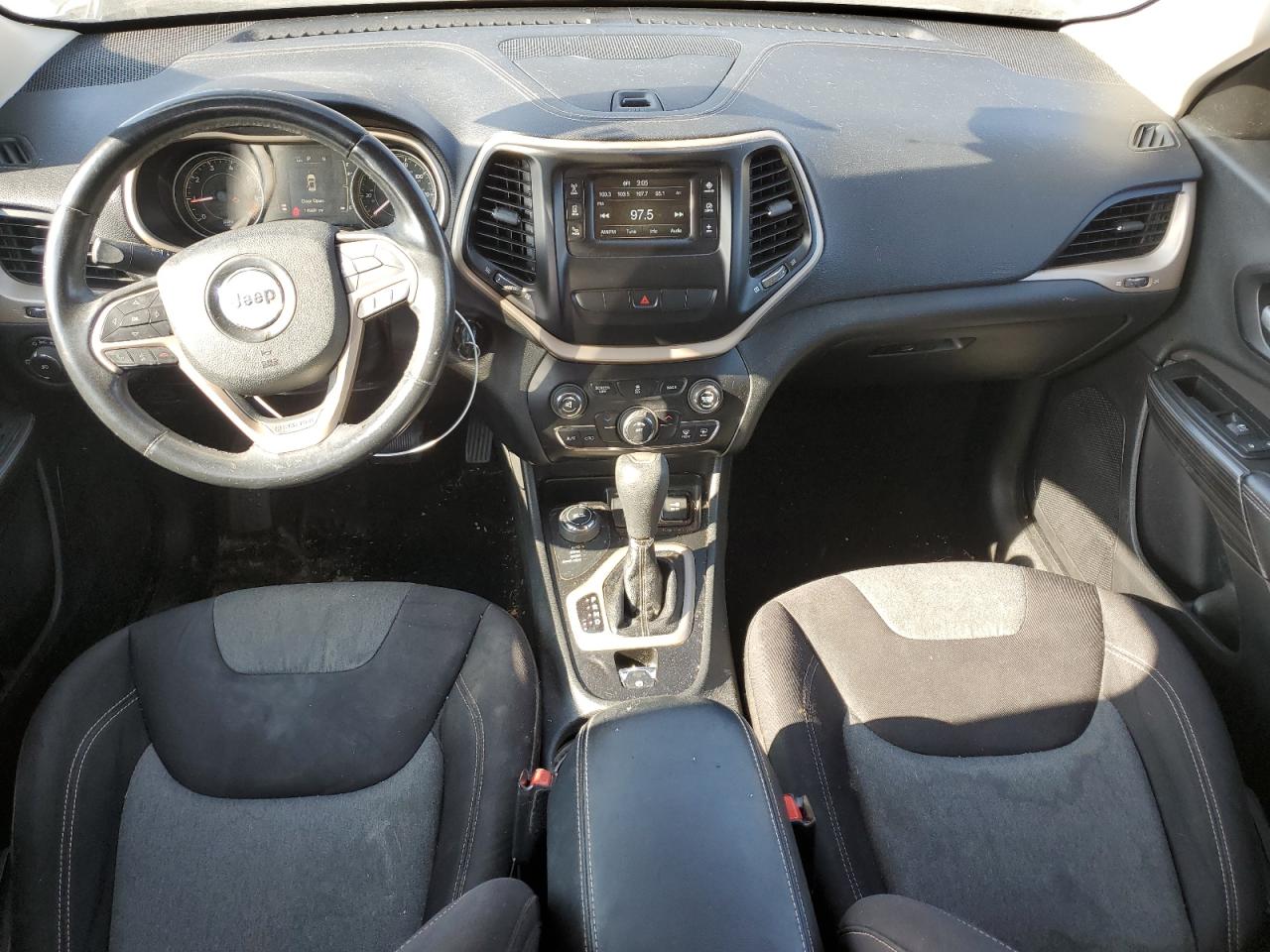 2014 Jeep Grand Cherokee - Image 8