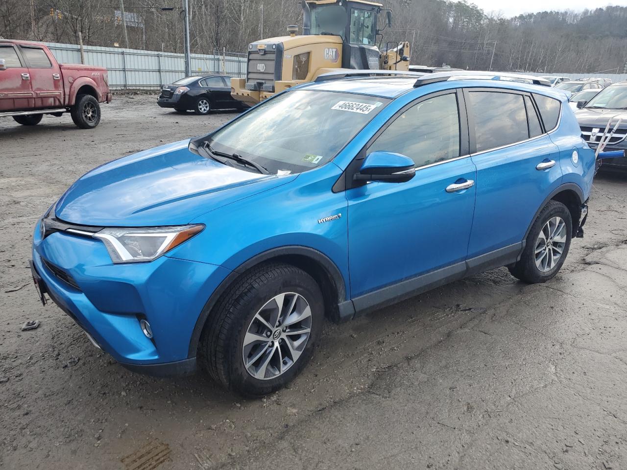 2017 Toyota RAV 4 - Image 1