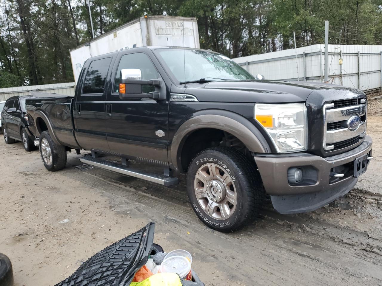 2015 Ford F350 - Image 4