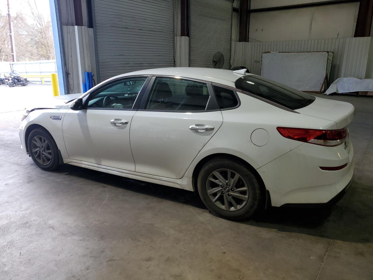 2019 Kia Optima - Image 2