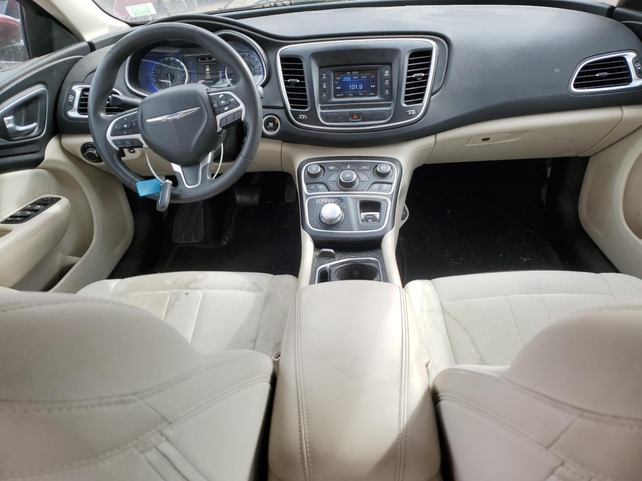 2015 Chrysler 200 - Image 8