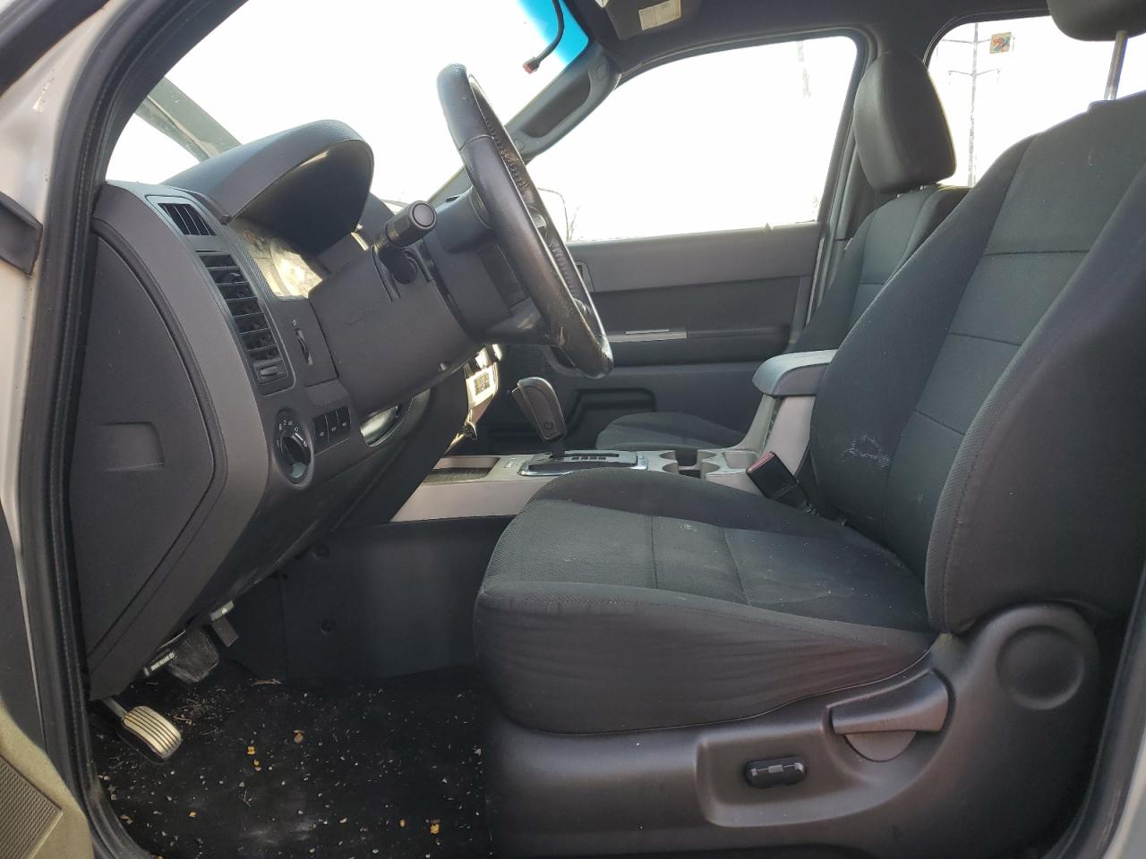 2009 Ford Escape - Image 7