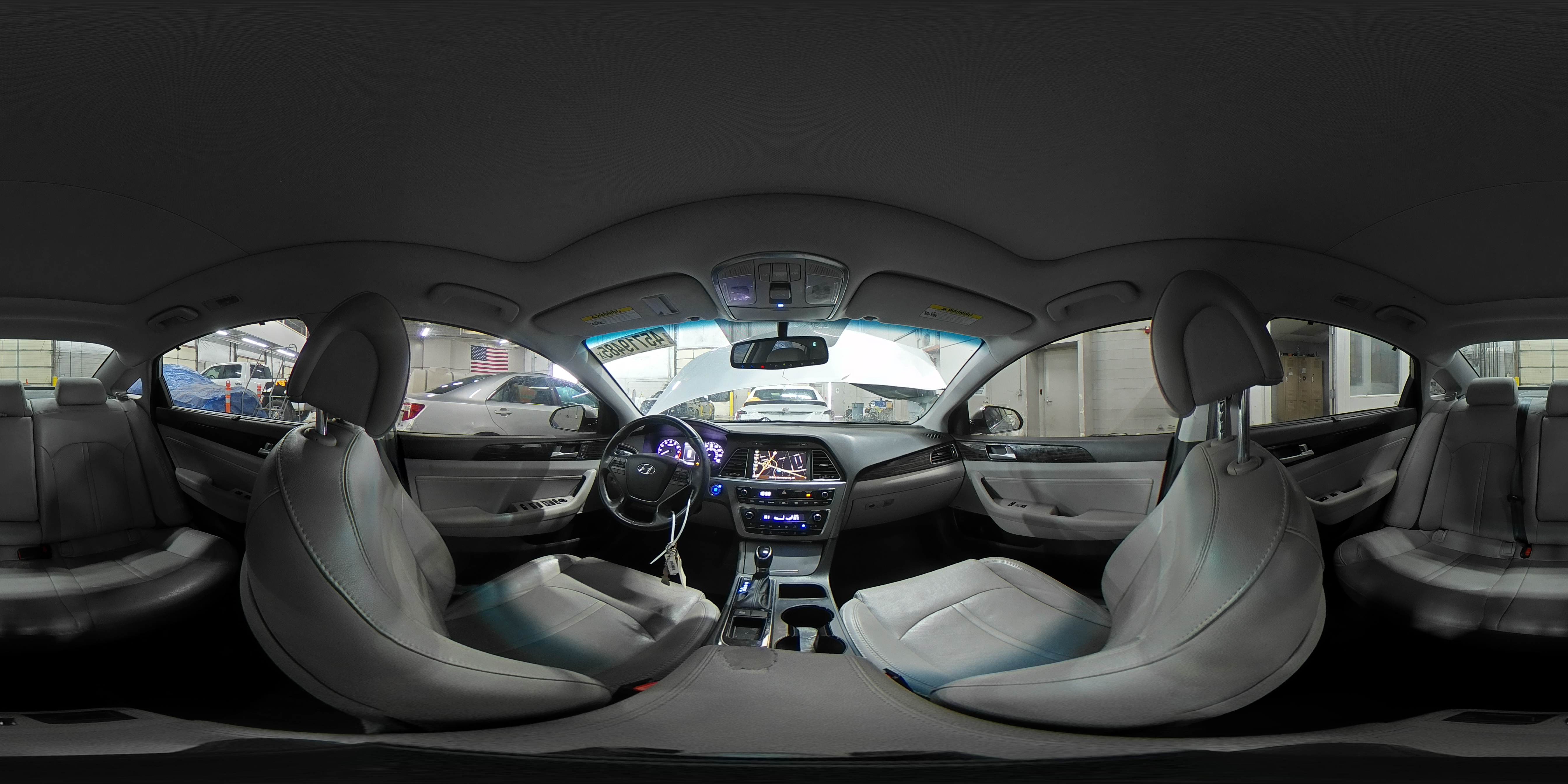 2016 Hyundai Sonata - Image 14