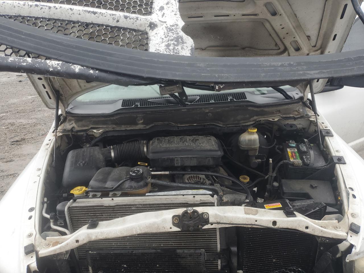 2003 Dodge RAM - Image 11