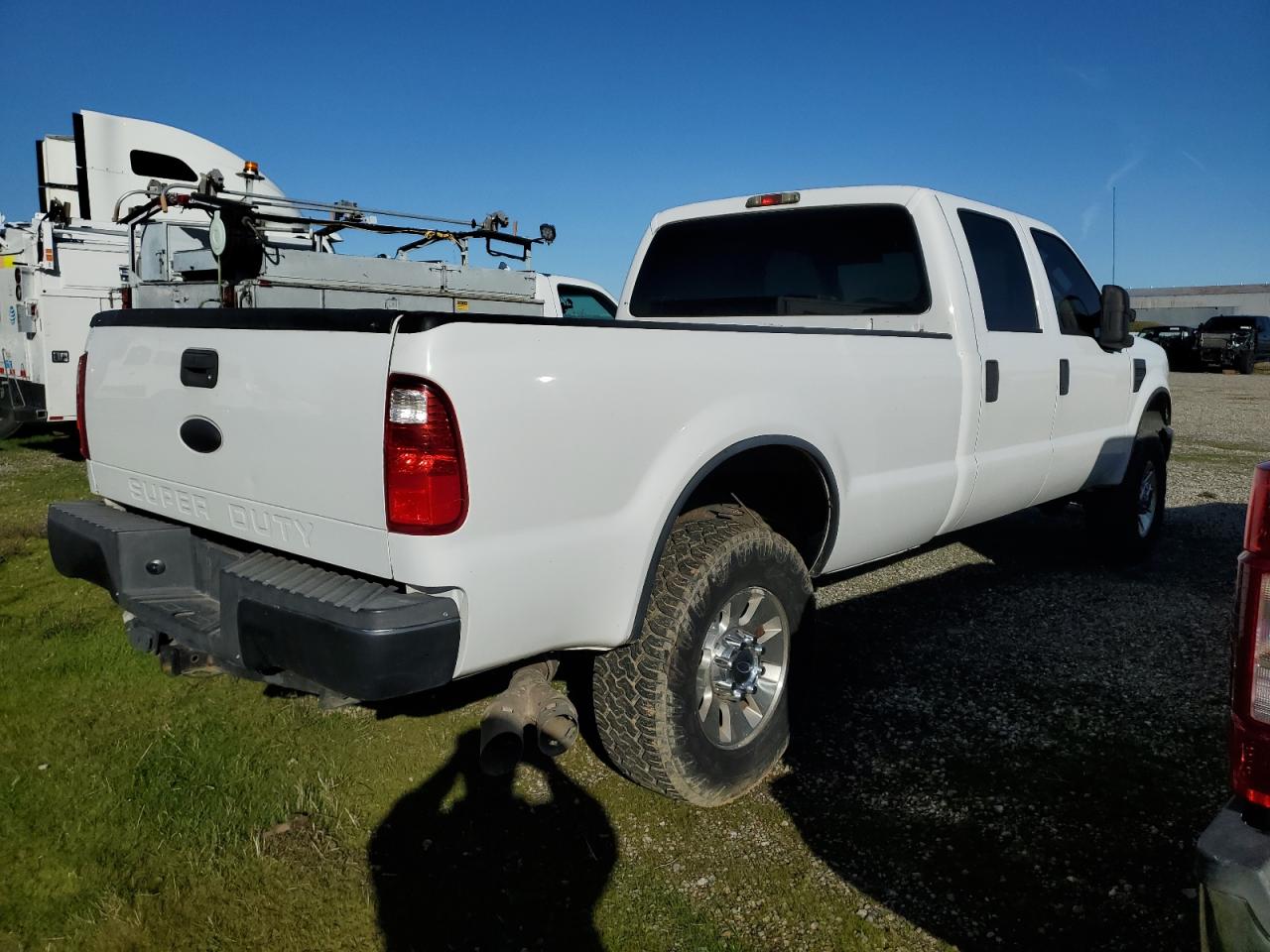 2008 Ford F350 - Image 3