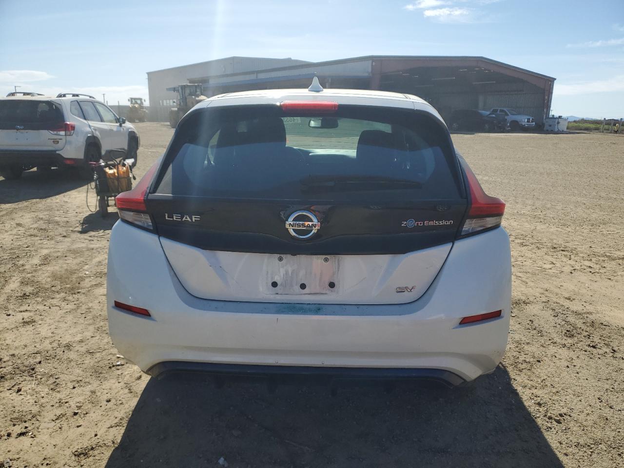 2018 Nissan Leaf - Image 6