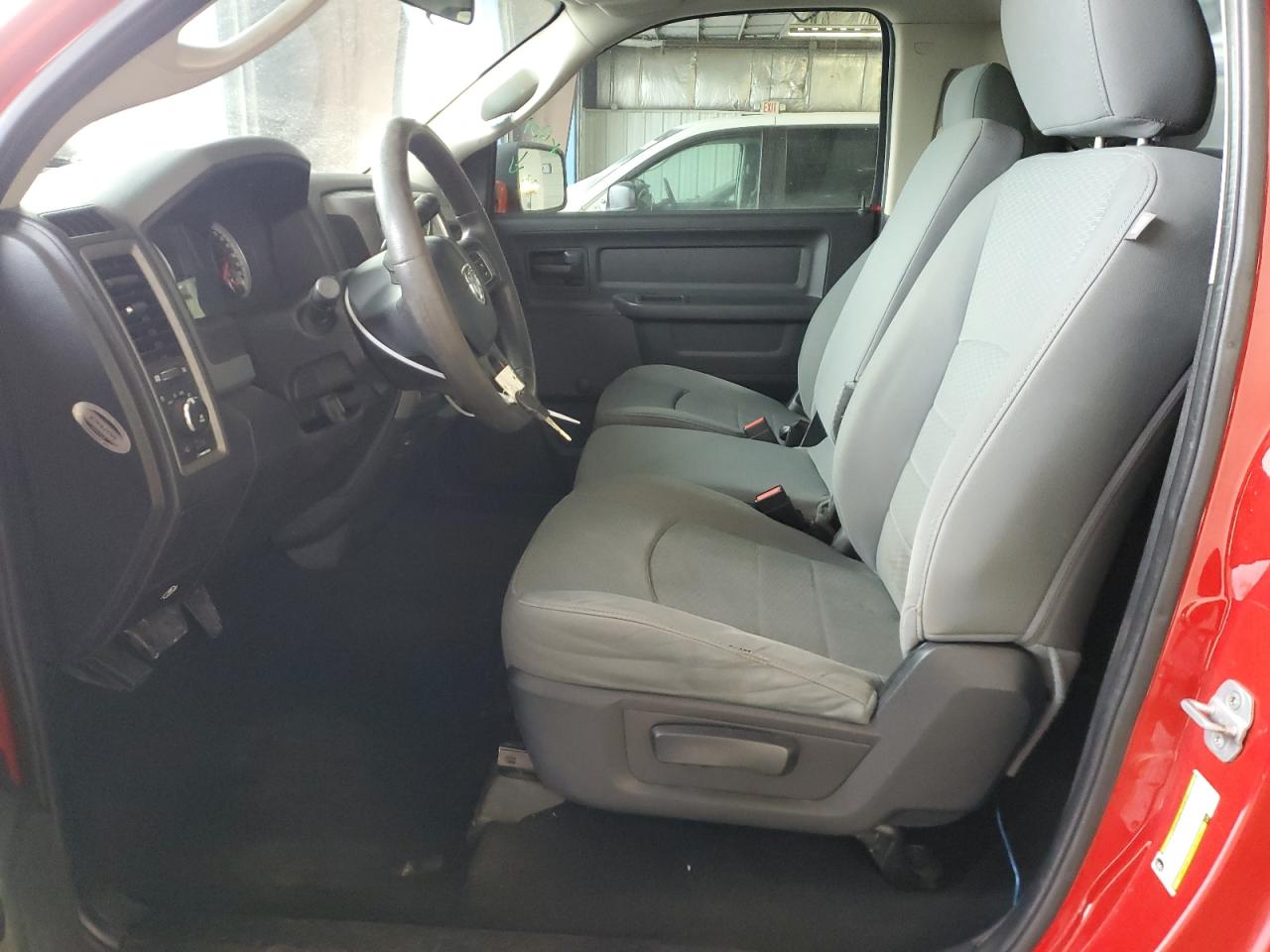 2013 RAM 1500 - Image 7