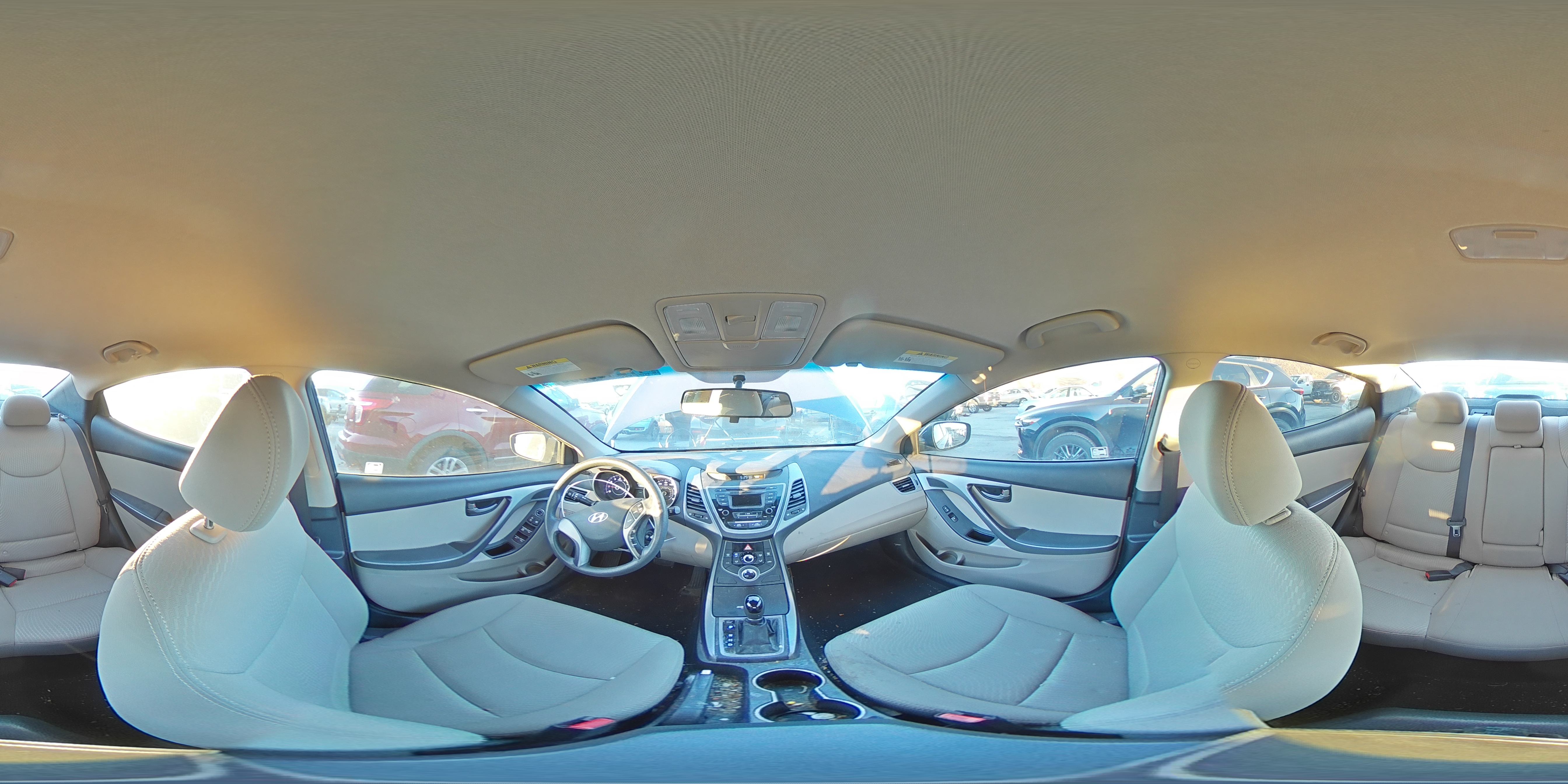2015 Hyundai Elantra - Image 12