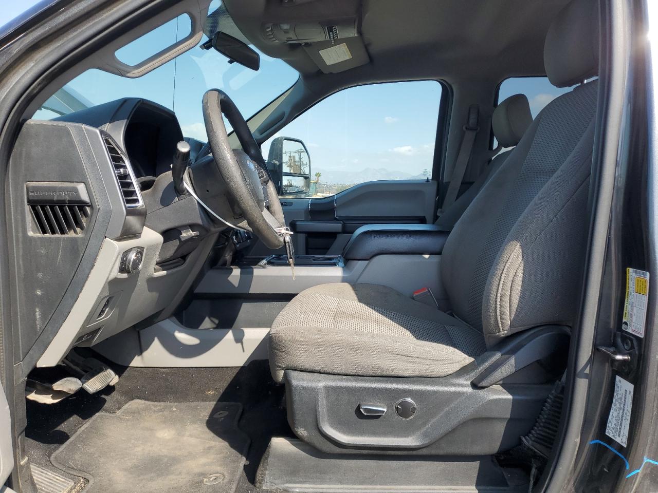 2018 Ford F250 - Image 7