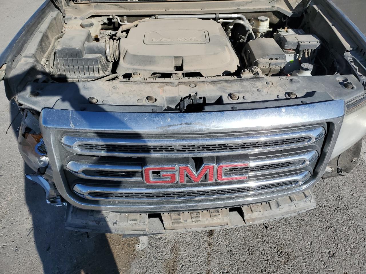 2015 GMC Canyon - Image 12