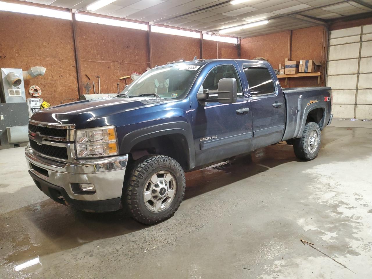 2011 Chevrolet Silverado - Image 1