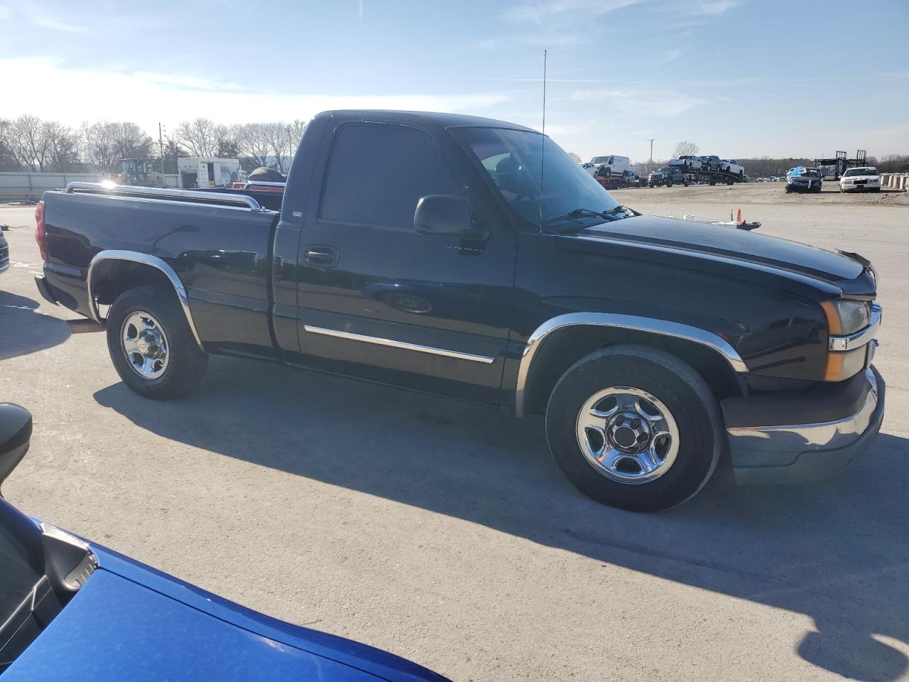 2003 Chevrolet Silverado - Image 4