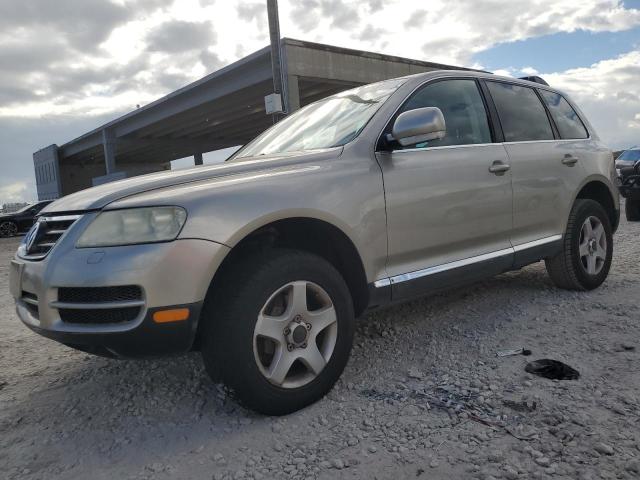 2004 Volkswagen Touareg 3. 3.2L