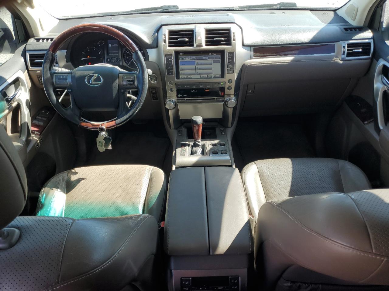 2011 Lexus GX - Image 8