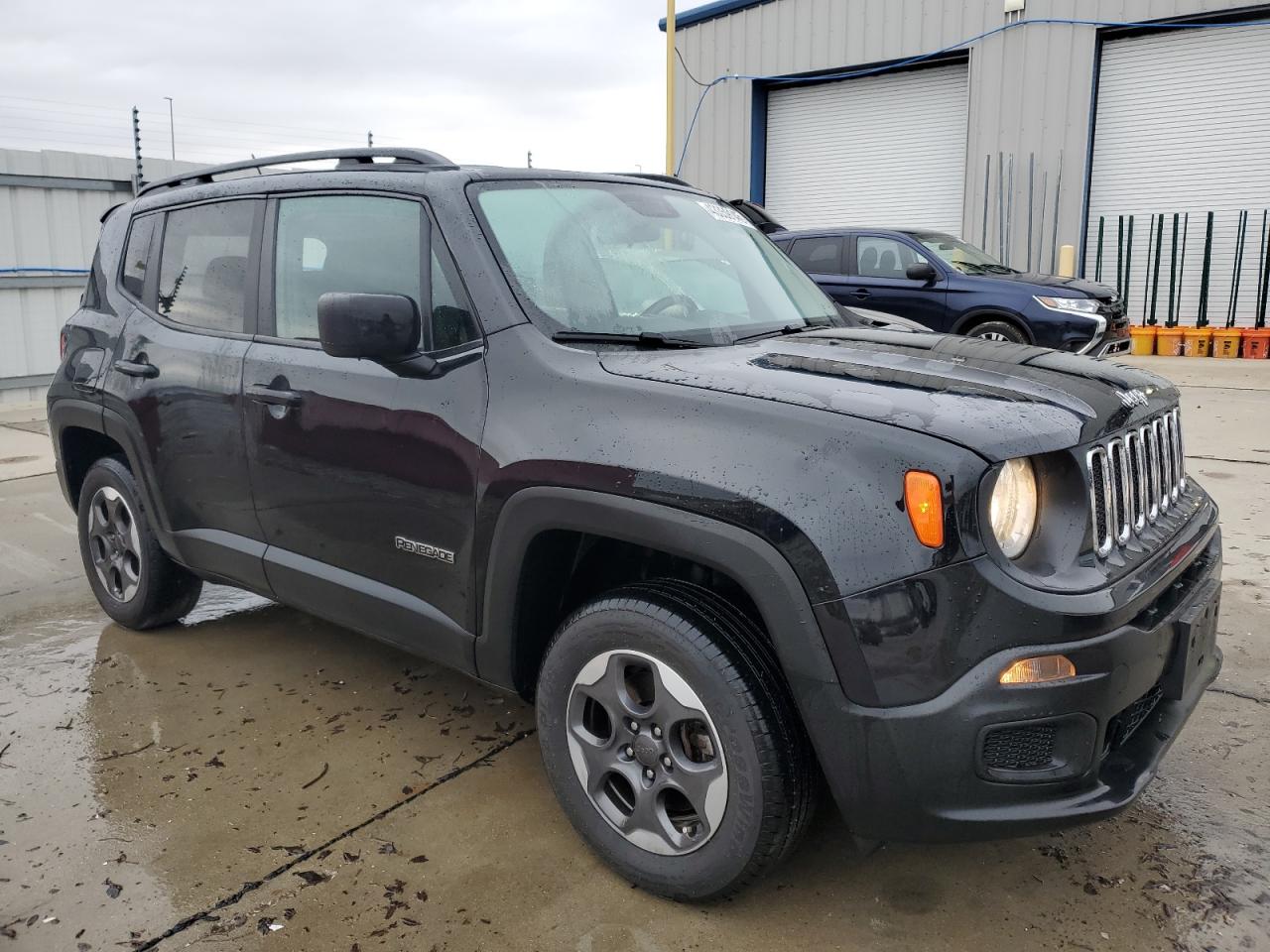 2017 Jeep Renegade - Image 4