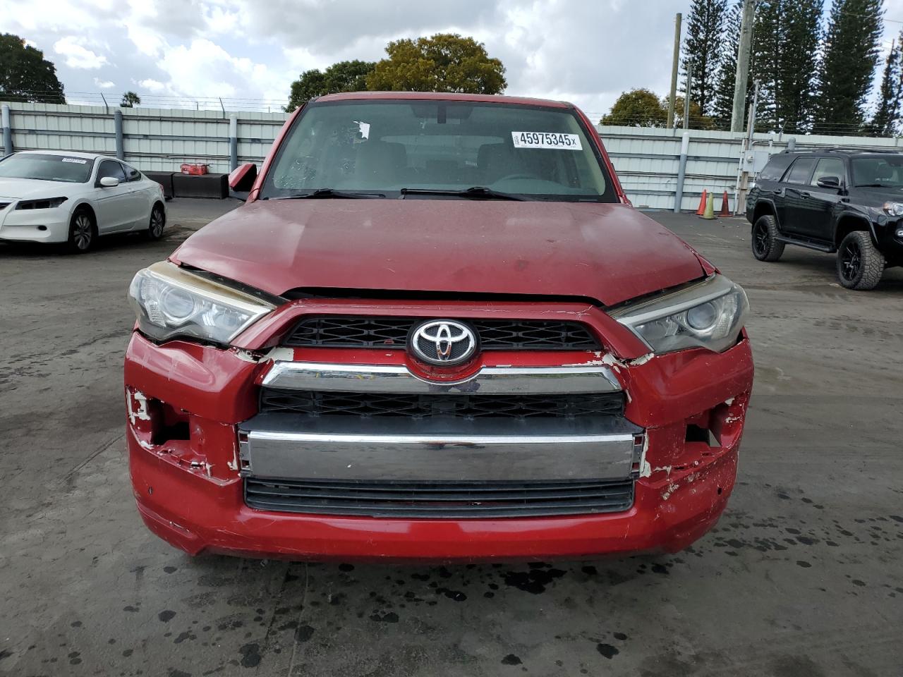 2020 Toyota 4Runner - Image 5