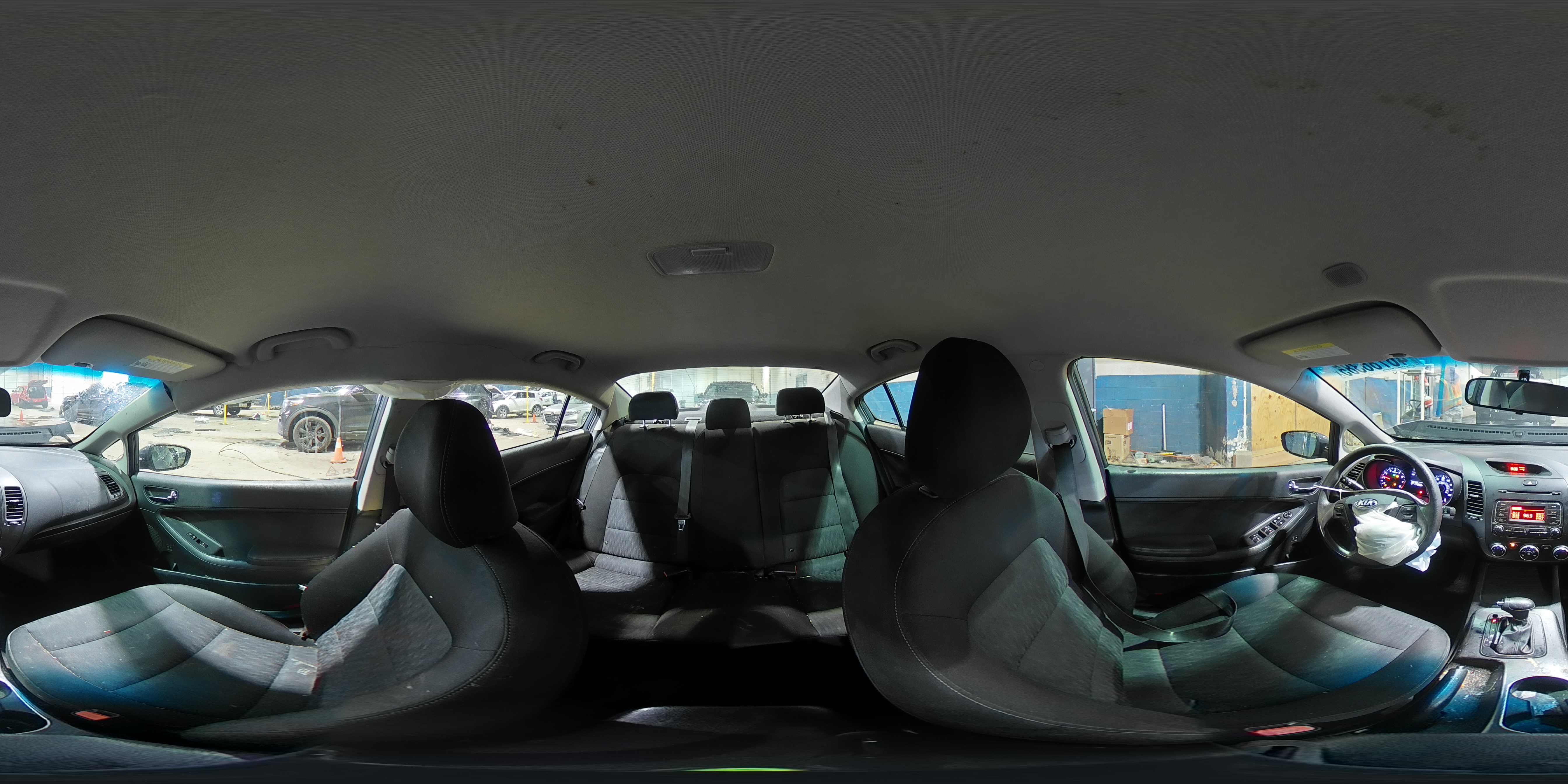 2016 Kia Forte - Image 14