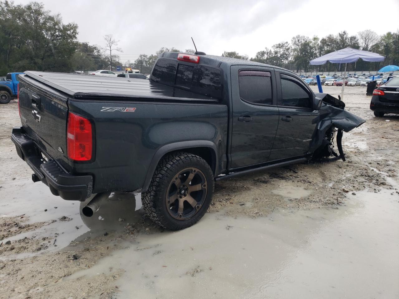 2017 Chevrolet Colorado - Image 3