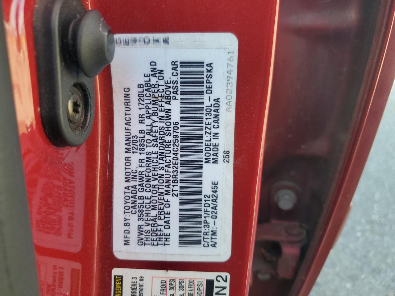 2004 Toyota Corolla - Image 12