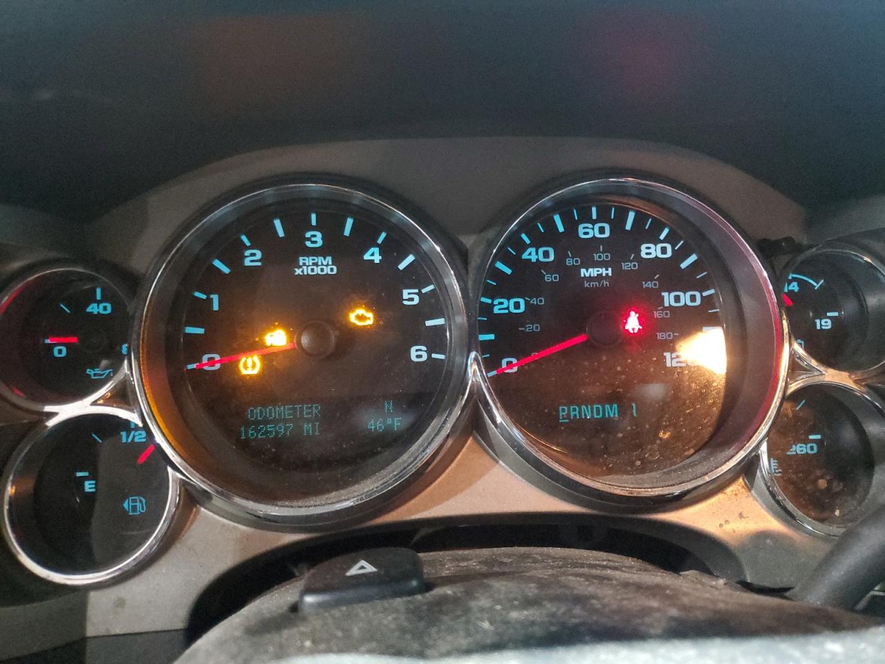 2012 Chevrolet Silverado - Image 9