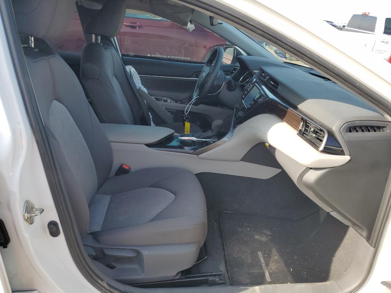 2020 Toyota Camry - Image 7