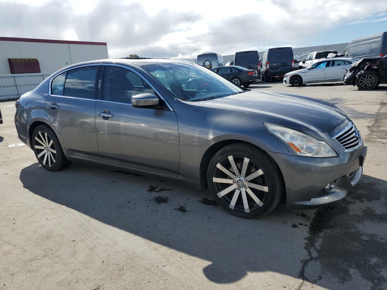2012 Infiniti G - Image 4