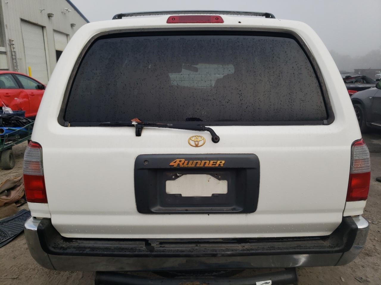 1998 Toyota 4Runner - Image 6