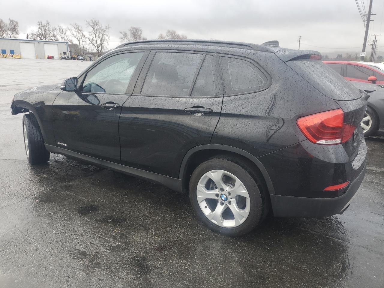 2015 BMW X1 - Image 2