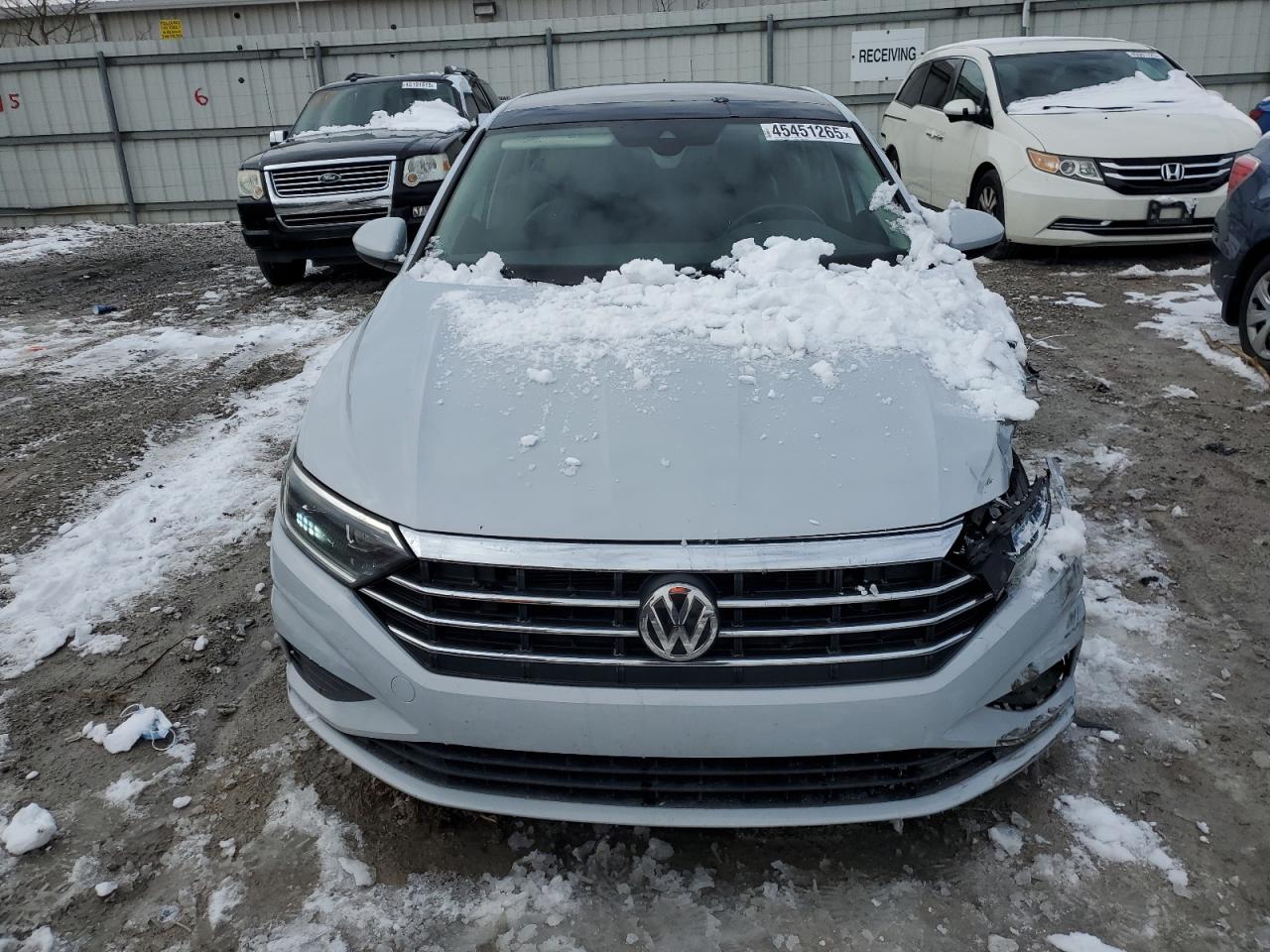 2019 Volkswagen Jetta - Image 5