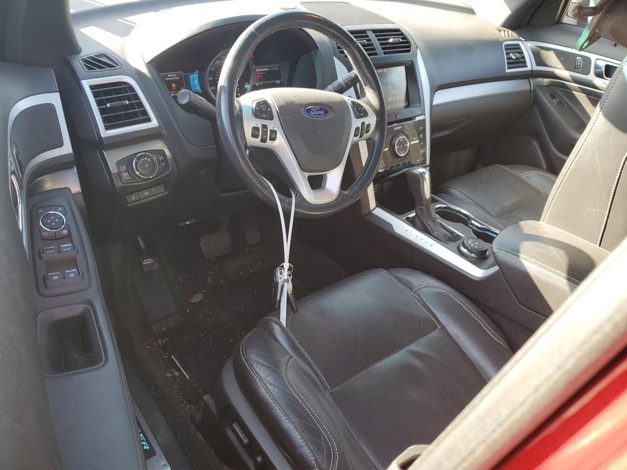 2014 Ford Explorer - Image 8