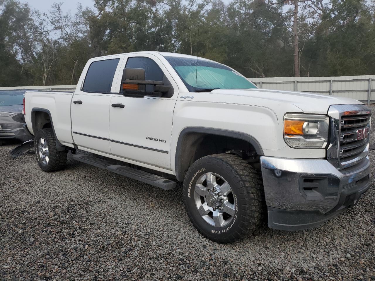 2016 GMC Sierra - Image 4