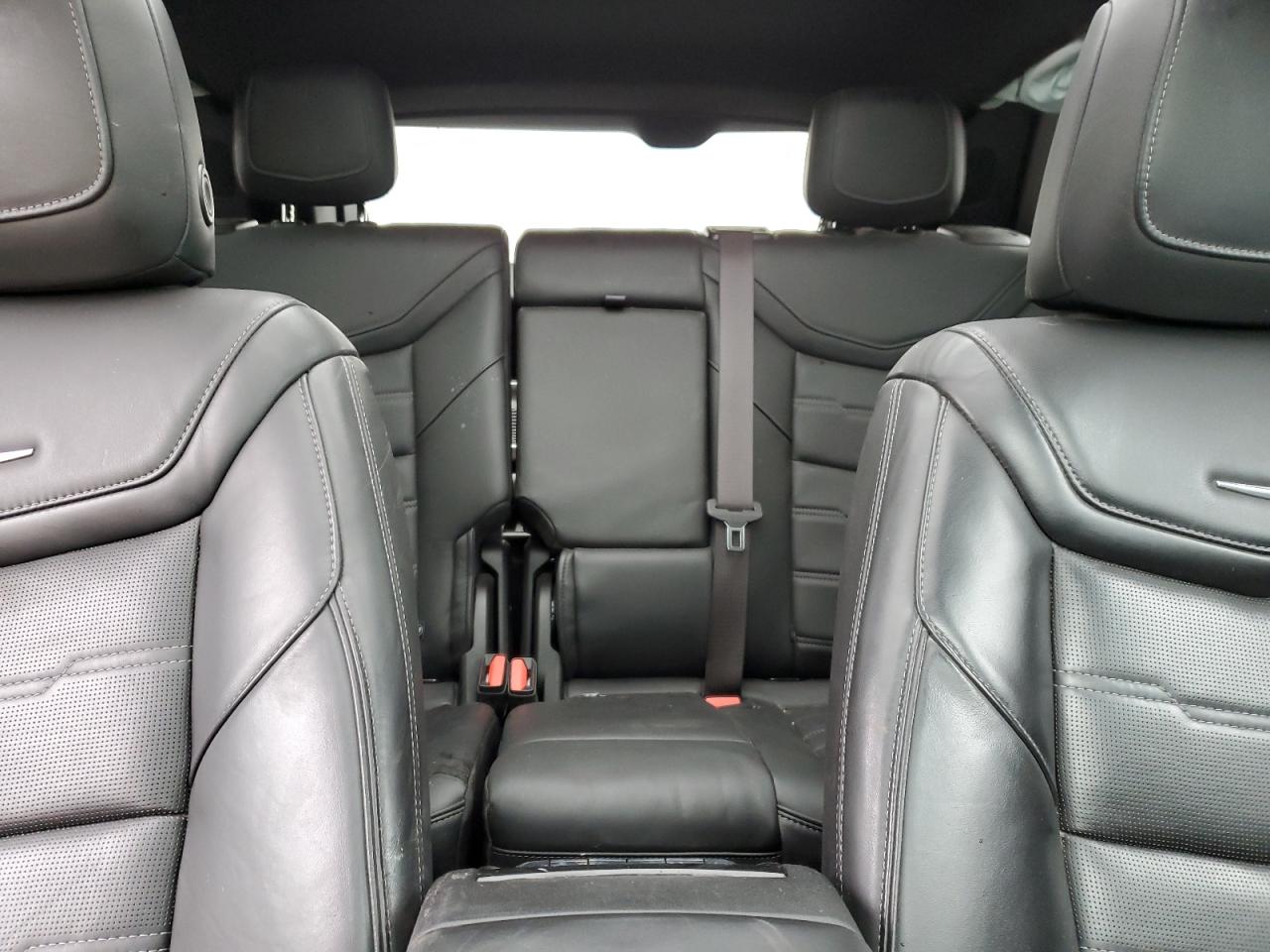 2021 Cadillac XT5 - Image 10