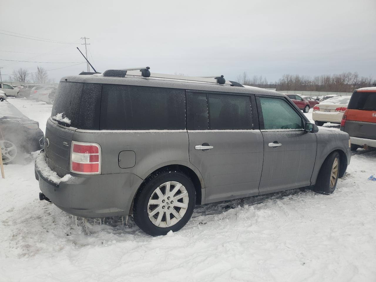 2010 Ford Flex - Image 3