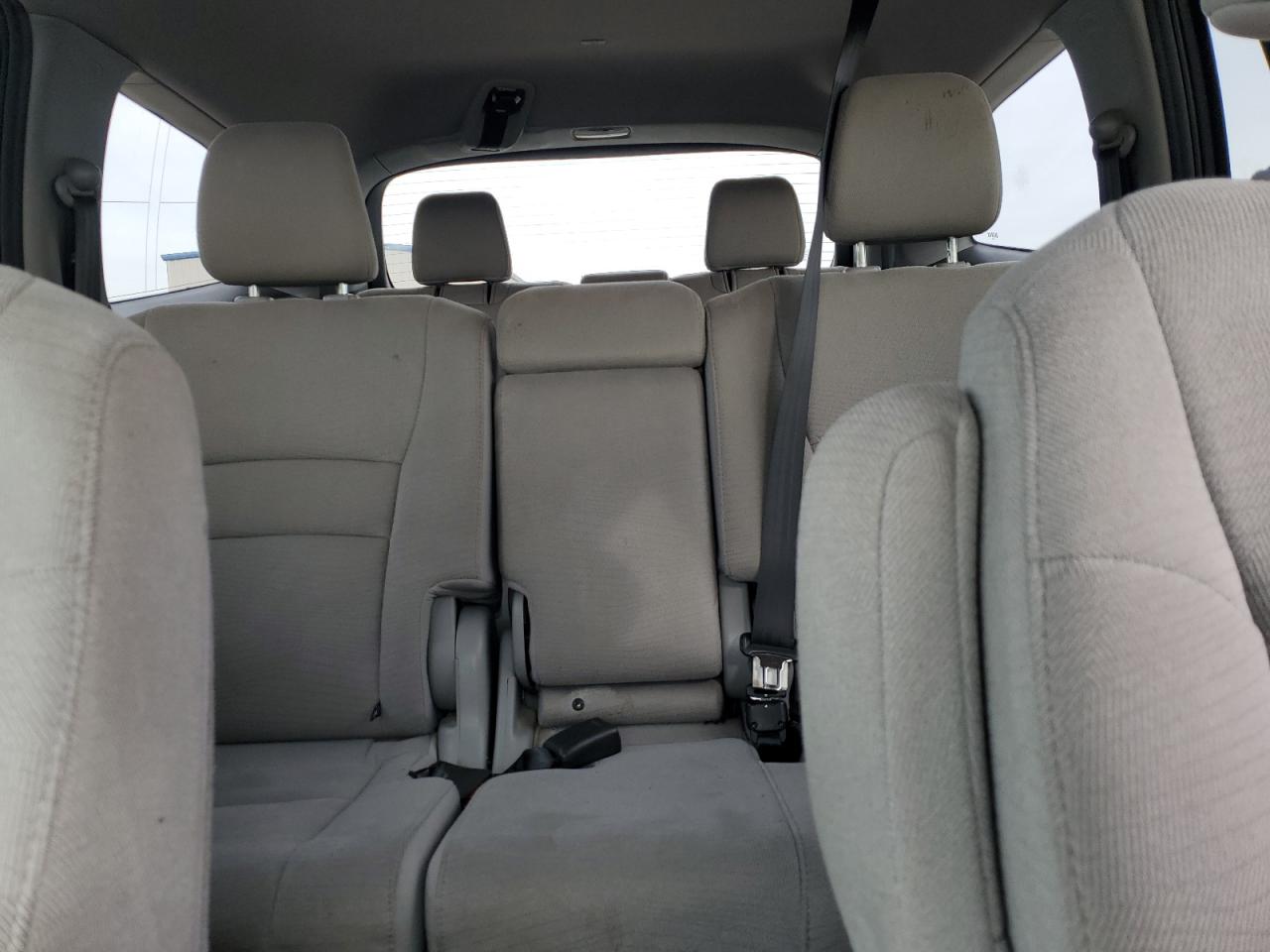 2018 Honda Pilot - Image 10