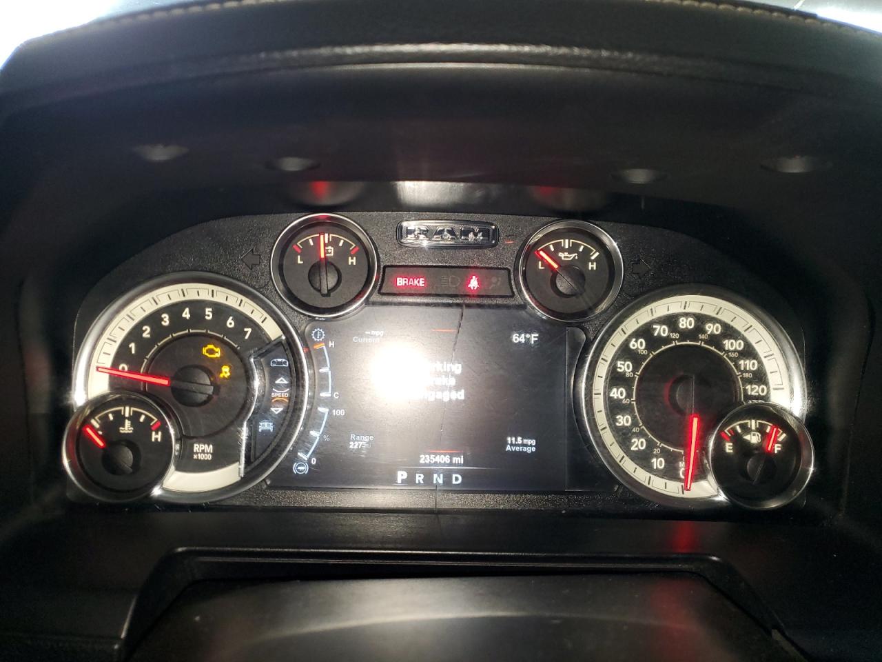 2018 RAM 2500 - Image 9