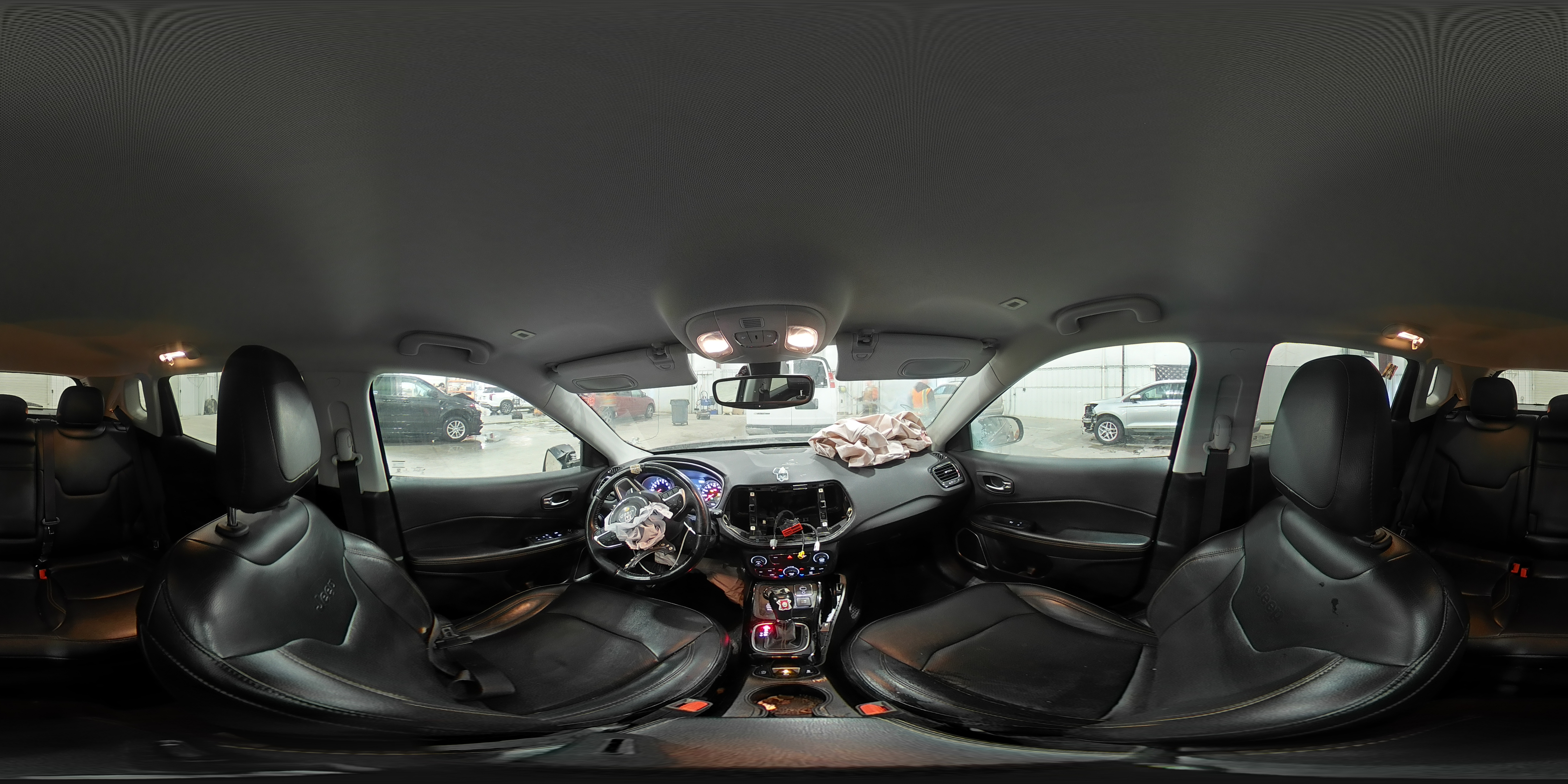 2019 Jeep Compass - Image 14