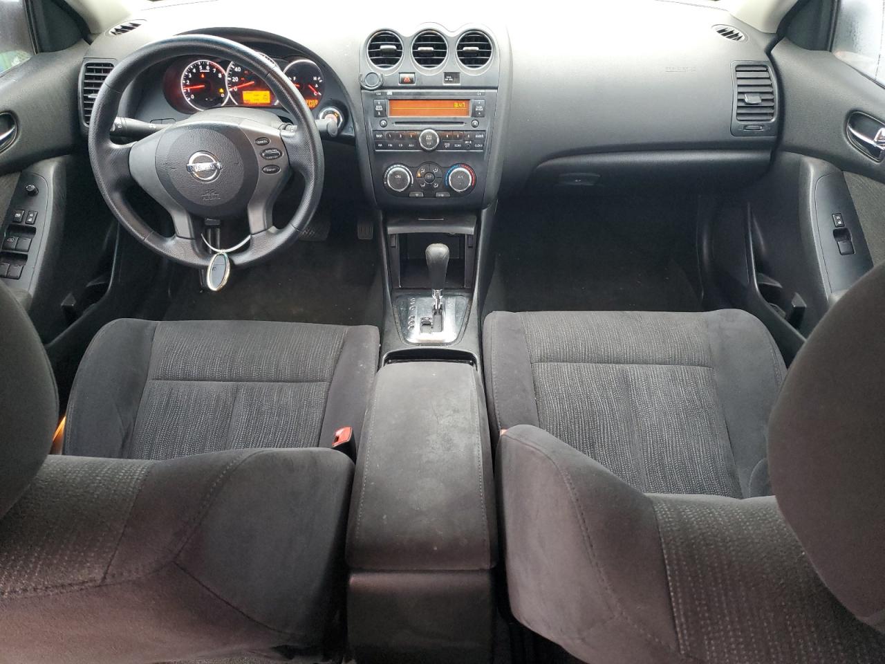 2012 Nissan Altima - Image 8