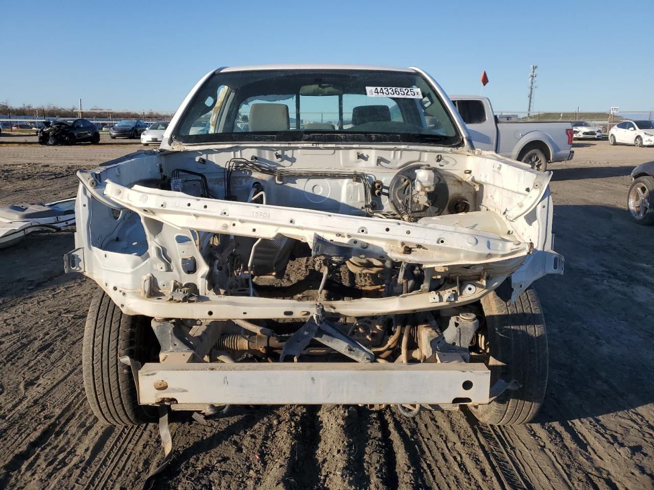 2014 Toyota Tacoma - Image 5