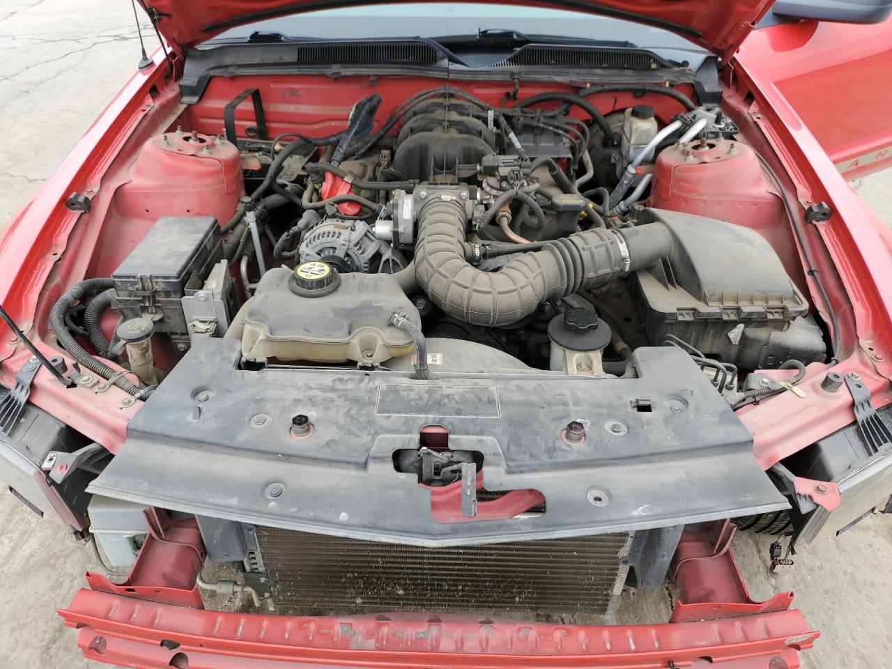 2009 Ford Mustang - Image 11