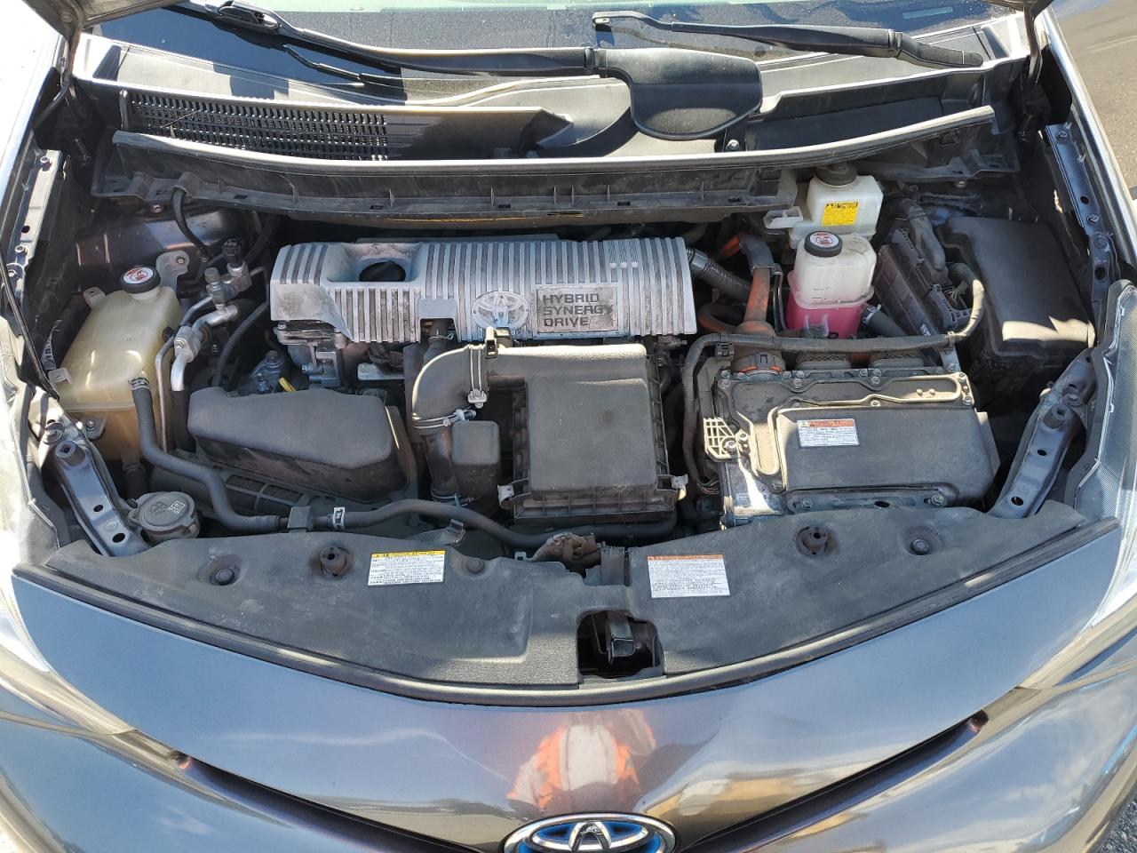 2017 Toyota Prius - Image 13