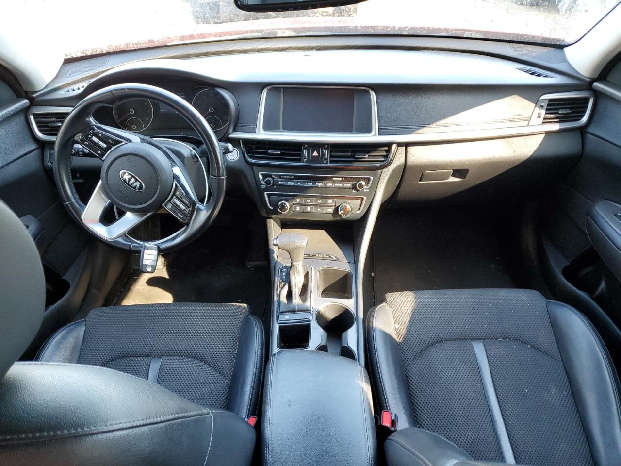 2020 Kia Optima - Image 8