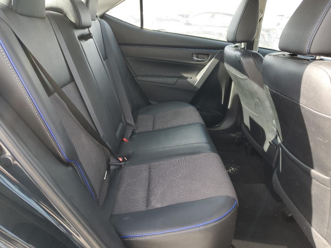 2017 Toyota Corolla - Image 11