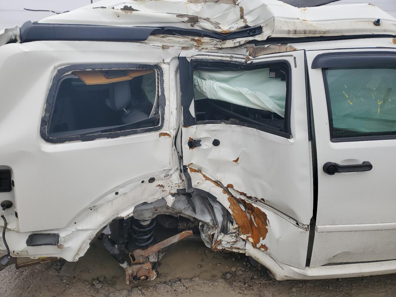 2007 Dodge Nitro - Image 11