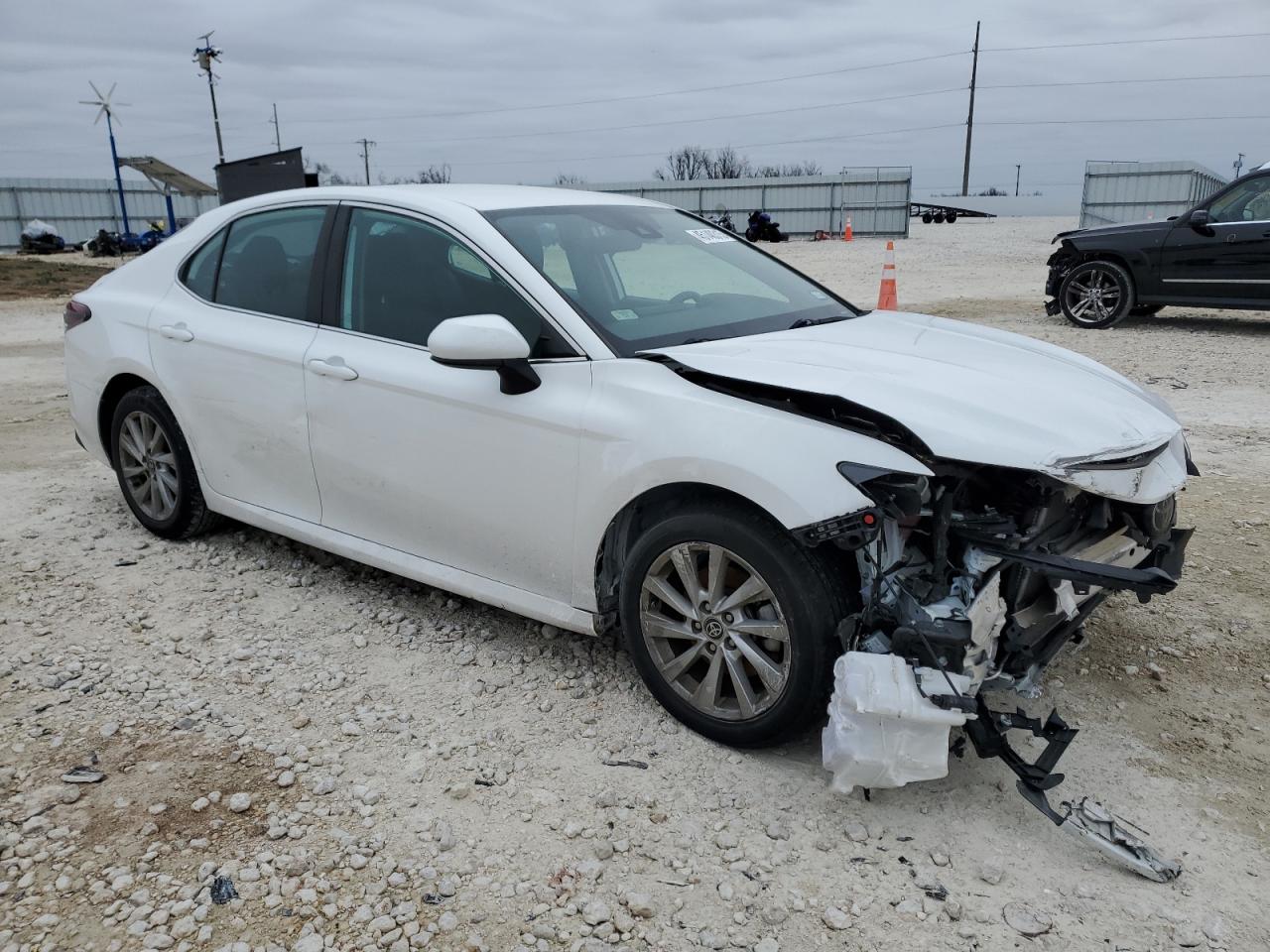 2021 Toyota Camry - Image 4