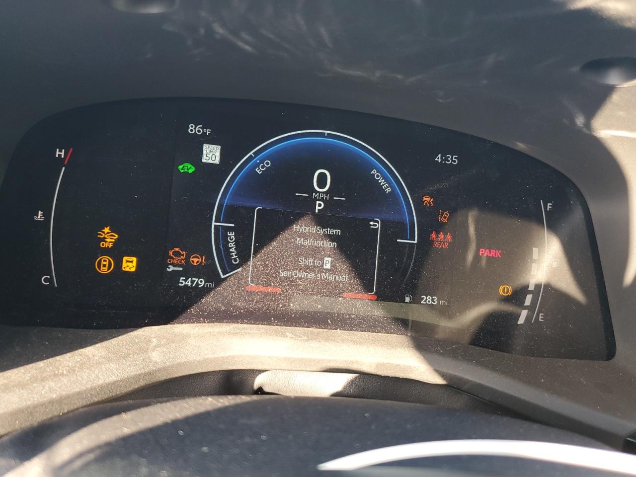 2025 Toyota Camry - Image 9